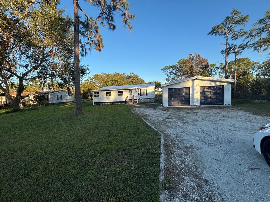 Picture of 2060 Meadow Oak Circle, Polk City, FL 33868