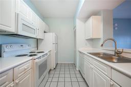 Picture of 14304 Fredricksburg Drive Unit 408, Orlando, FL 32837