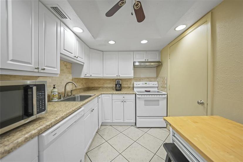 Picture of 66 Boundary Boulevard Unit 282, Rotonda West FL 33947