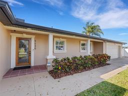 Picture of 5530 Driftwood Drive, Lakeland, FL 33809