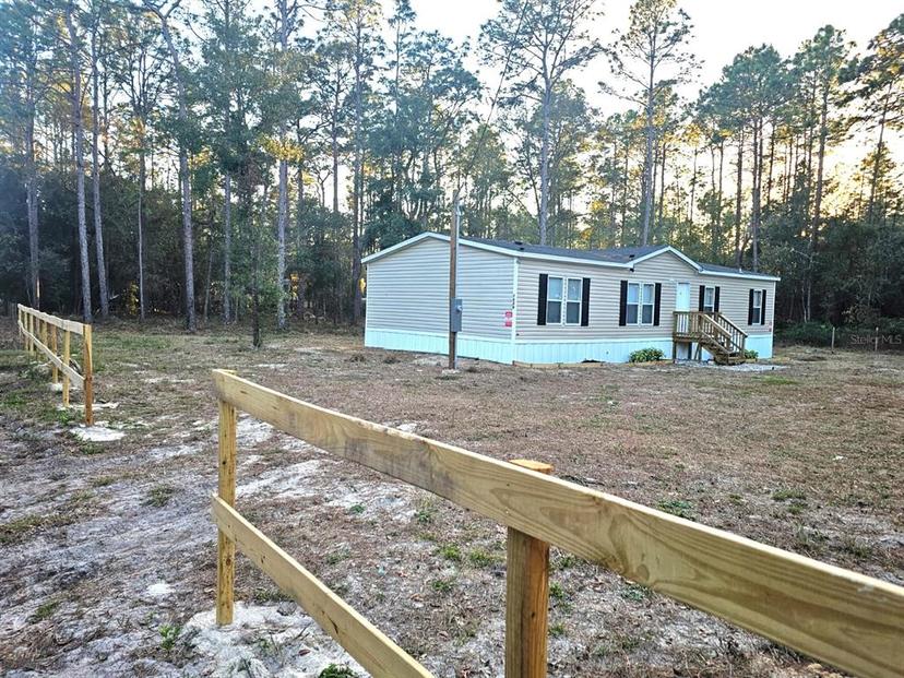 Picture of 7020 SW 156 Place, Dunnellon FL 34432