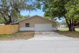 Picture of 7102 Wrenwood Circle, Tampa, FL 33617