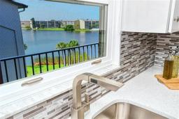 Picture of 3272 Lake Bayshore Drive Unit 515, Bradenton, FL 34205