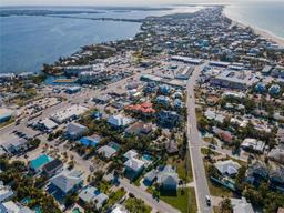 Picture of 5607 Holmes Boulevard, Holmes Beach, FL 34217