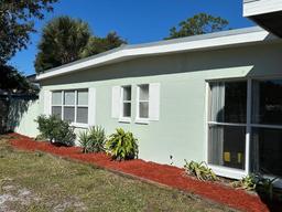 Picture of 908 W Highland Drive, Cocoa, FL 32922