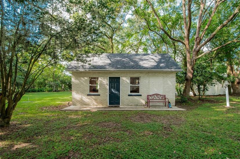 Picture of 37439 Meridian Avenue, Dade City FL 33525