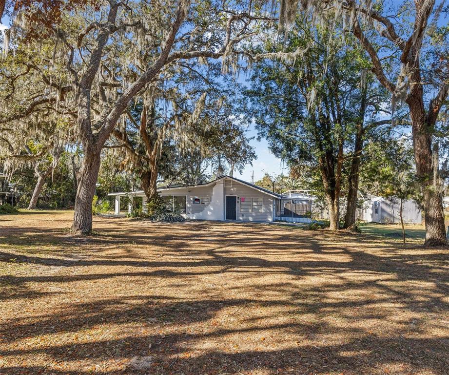 Picture of 25947 Monroe Street, Astatula, FL 34705