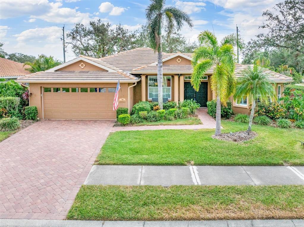 Picture of 6600 Deering Circle, Sarasota, FL 34240