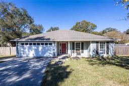 Picture of 13640 NW 136Th Drive, Alachua, FL 32615