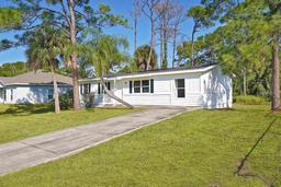 Picture of 437 Truvall Street Sw, Palm Bay, FL 32908