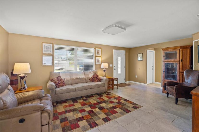 Picture of 584 Beverly Road, Venice FL 34293