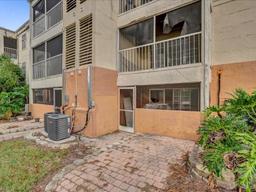 Picture of 4130 Versailles Drive Unit 4130D, Orlando, FL 32808