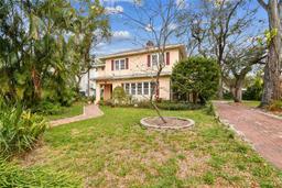 Picture of 4611 W Lowell Avenue, Tampa, FL 33629