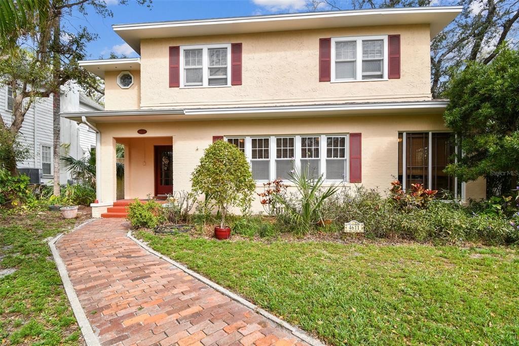 Picture of 4611 W Lowell Avenue, Tampa, FL 33629