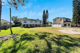 Picture of 108 W Shell Point Road Unit 101, Ruskin, FL 33570