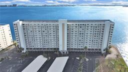 Picture of 6060 Shore Boulevard S Unit 1008, Gulfport, FL 33707