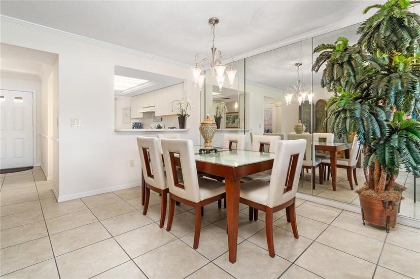 Picture of 6191 Timber Lake Drive Unit A5, Sarasota FL 34243