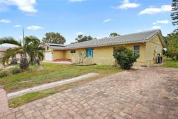 Picture of 10637 Deergrass Lane, Orlando, FL 32821