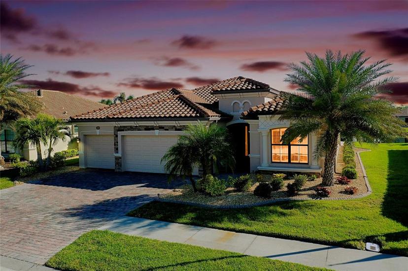 Picture of 20460 Granlago Drive, Venice FL 34293