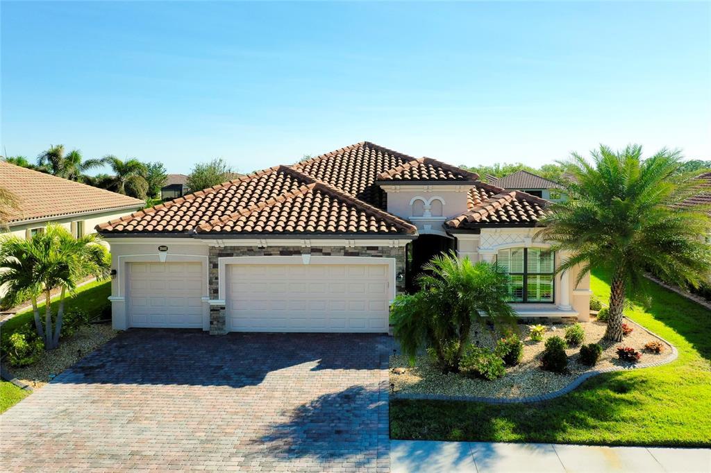 Picture of 20460 Granlago Drive, Venice, FL 34293