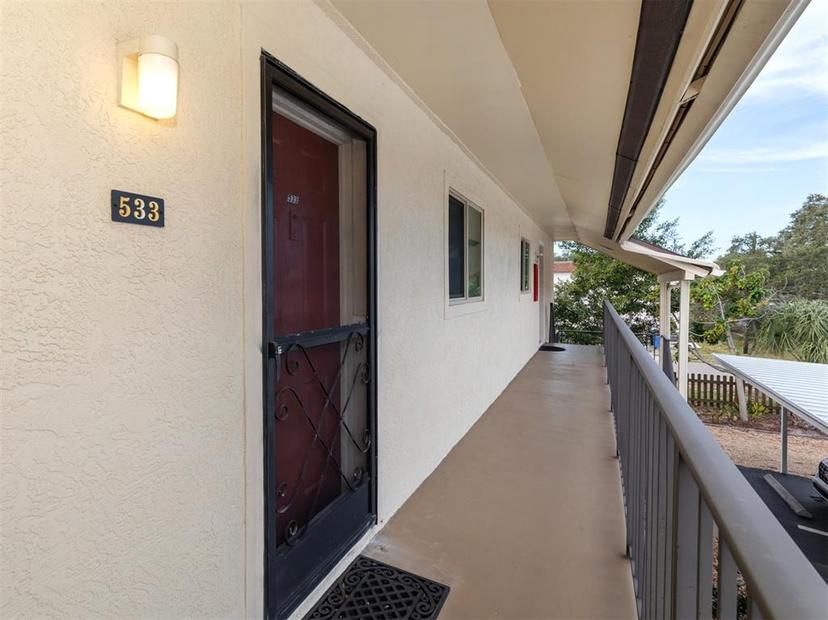 Picture of 533 Parkdale Mews Unit 533, Venice FL 34285