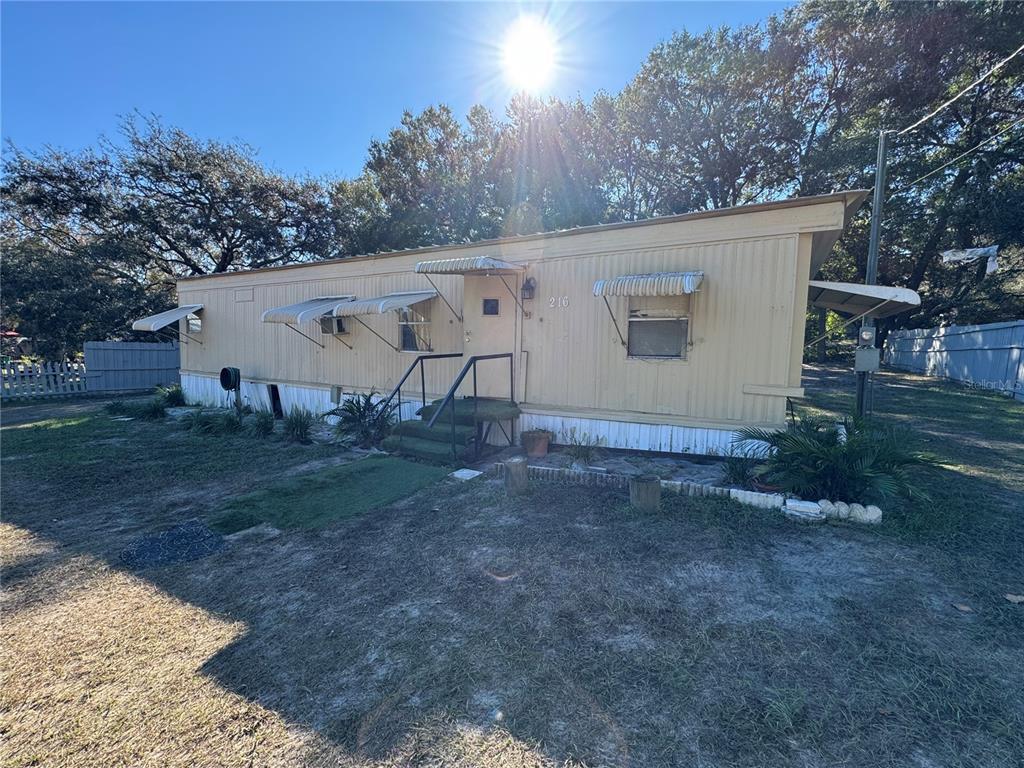 Picture of 216 Ann Street, Lady Lake, FL 32159