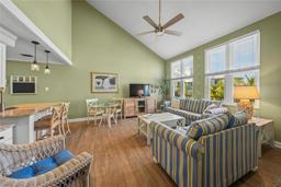 Picture of 3801 4Th Avenue Unit 5, Holmes Beach, FL 34217