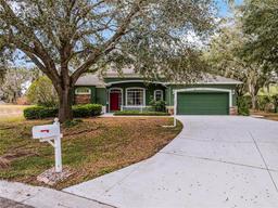 Picture of 2921 Juniper Lake Place, Plant City, FL 33566