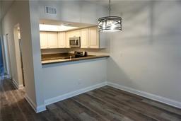 Picture of 320 Island Way Unit 303, Clearwater Beach, FL 33767