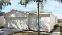 Picture of 7833 Carriage Pointe Drive, Gibsonton, FL 33534