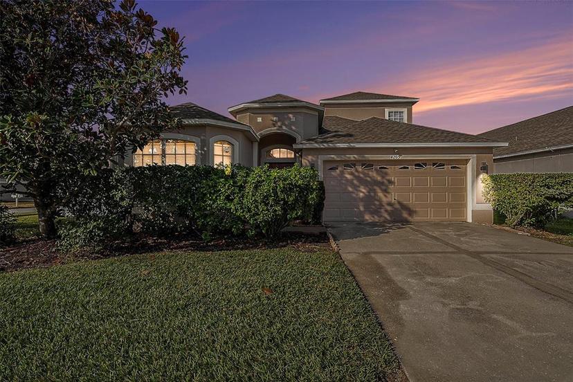 Picture of 4205 Morning Breeze Court, Tampa FL 33619