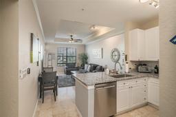 Picture of 4221 W Spruce Street Unit 2418, Tampa, FL 33607