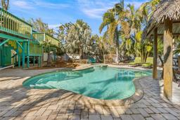 Picture of 264 Gladiolus Street, Anna Maria, FL 34216