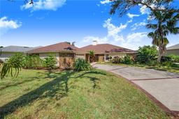 Picture of 6682 Englelake Drive, Lakeland, FL 33813