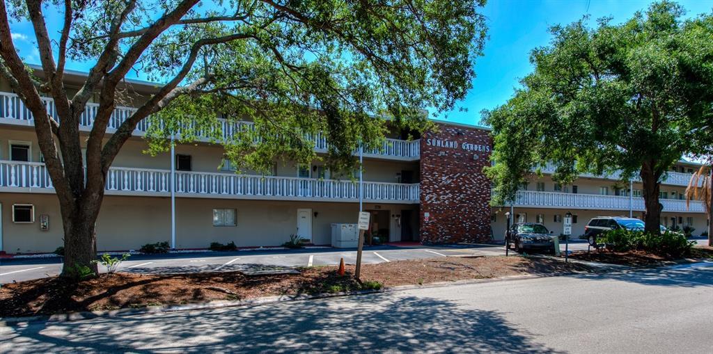 Picture of 3755 S School Avenue Unit 44, Sarasota, FL 34239