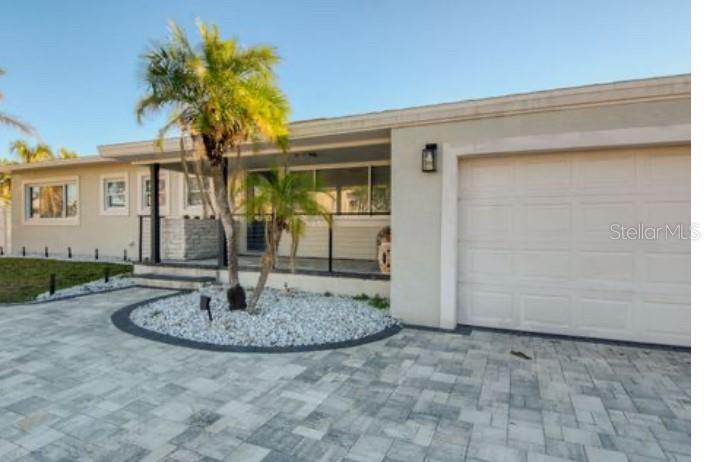 Picture of 1866 Venetian Point Drive, Clearwater FL 33755