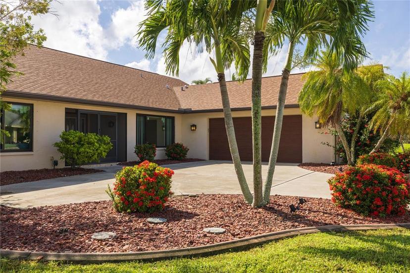 Picture of 327 SE 18Th Avenue, Cape Coral FL 33990