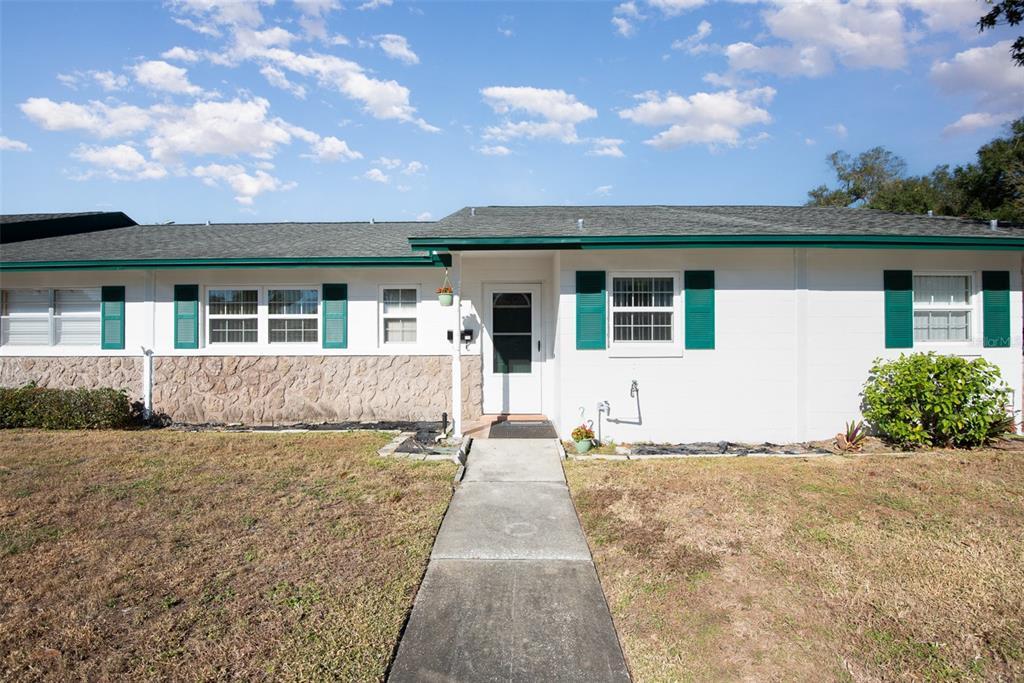 Picture of 225 N Hill Avenue Unit 60, Deland, FL 32724