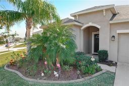 Picture of 2703 Limerick Circle, Grand Island, FL 32735