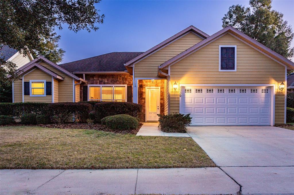 Picture of 8989 SW 75Th Lane, Gainesville, FL 32608