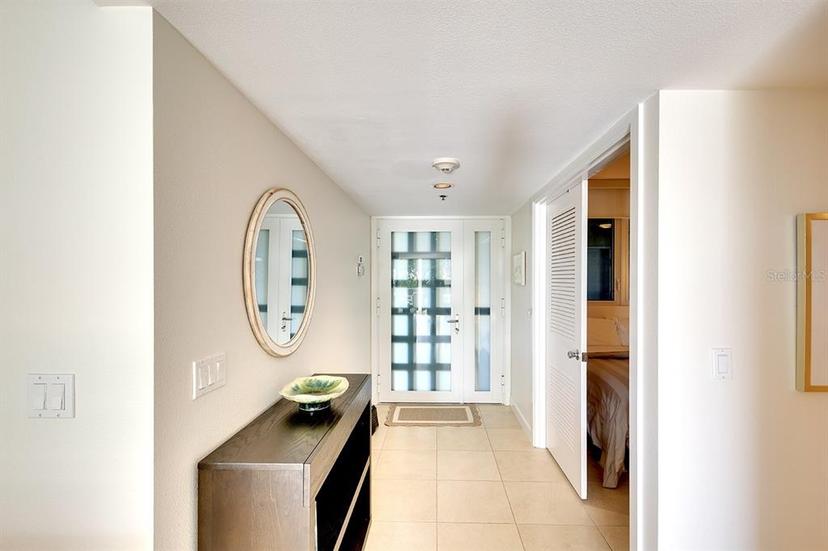 Picture of 1085 Gulf Of Mexico Drive Unit 301, Longboat Key FL 34228