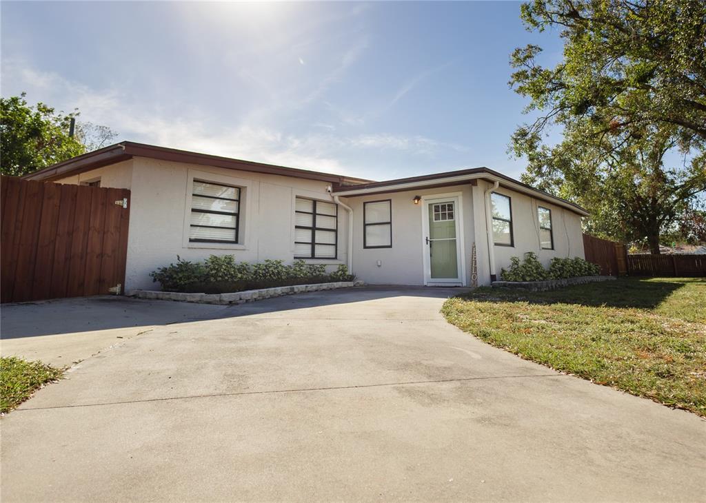 Picture of 3629 Taro Place, Sarasota, FL 34232