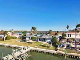 Picture of 568 Johns Pass Avenue, Madeira Beach, FL 33708