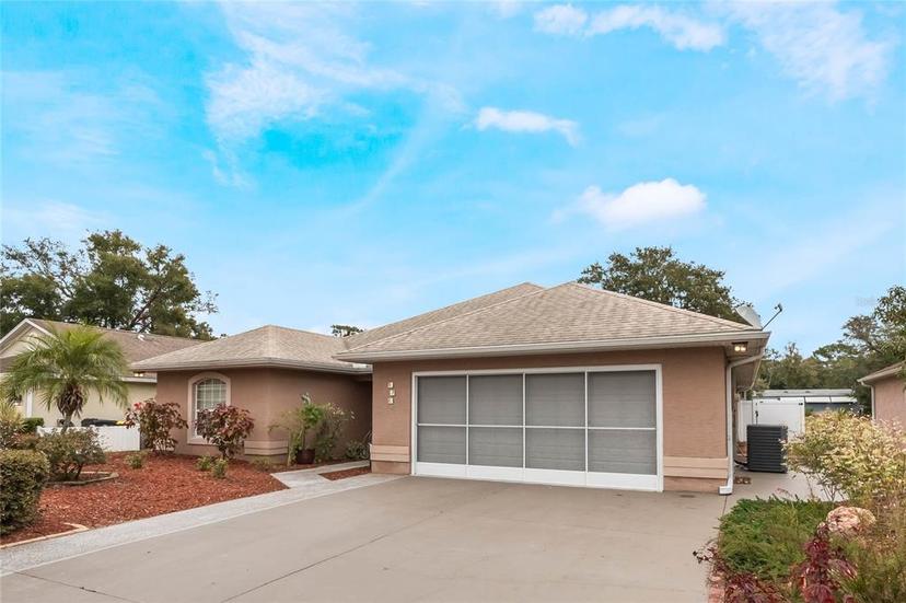 Picture of 572 Sherwood Oaks Road, Orange City FL 32763