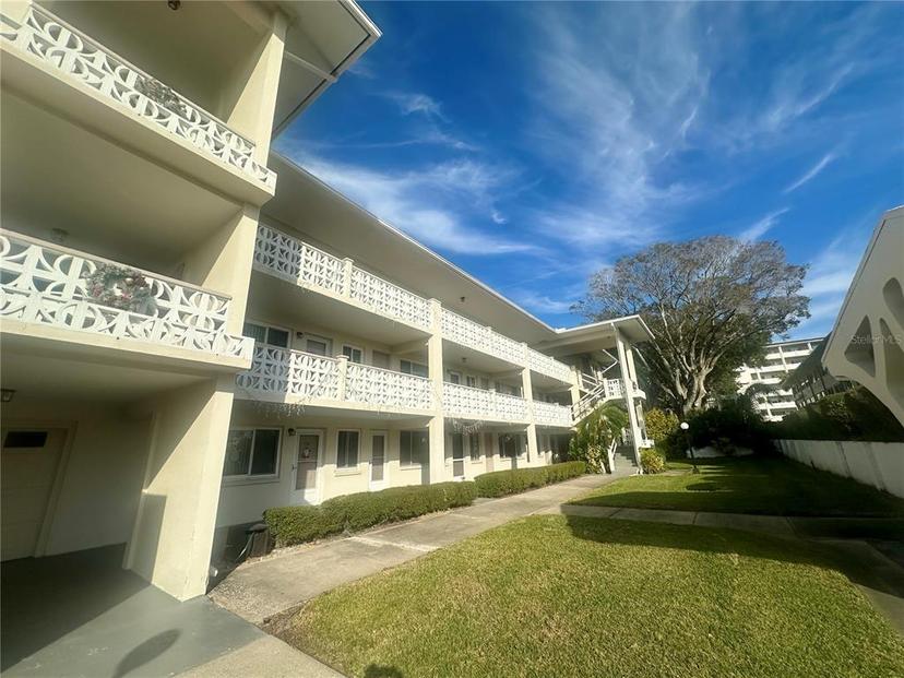 Picture of 1235 S Highland Avenue Unit 2-206, Clearwater FL 33756