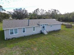 Picture of 10939 Pathfinder Trail, Lakeland, FL 33809