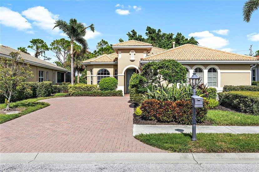 Picture of 134 Savona Way, North Venice FL 34275