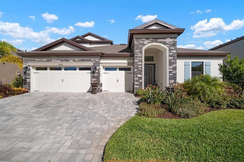 Picture of 14426 Woodland Spur Drive, Lithia FL 33547