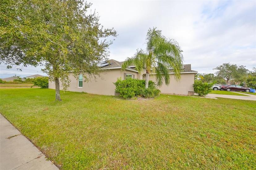 Picture of 529 Laguna Mill Drive, Ruskin FL 33570