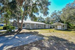 Picture of 11642 Martell Court, Leesburg, FL 34788